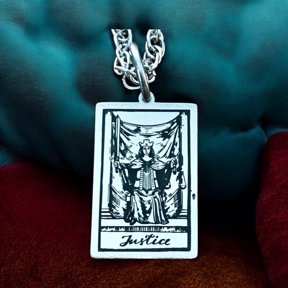 🆕Justice Three Ring Tarot Card Pendant Necklace Stainless Steel